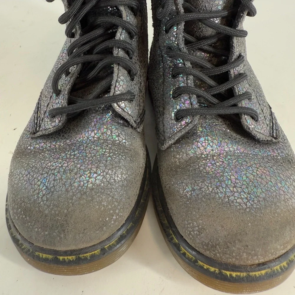 Dr. Martens Brooklee AW004 SK06R Silver‎ Delaney Holographic Combat Boots SZ 9